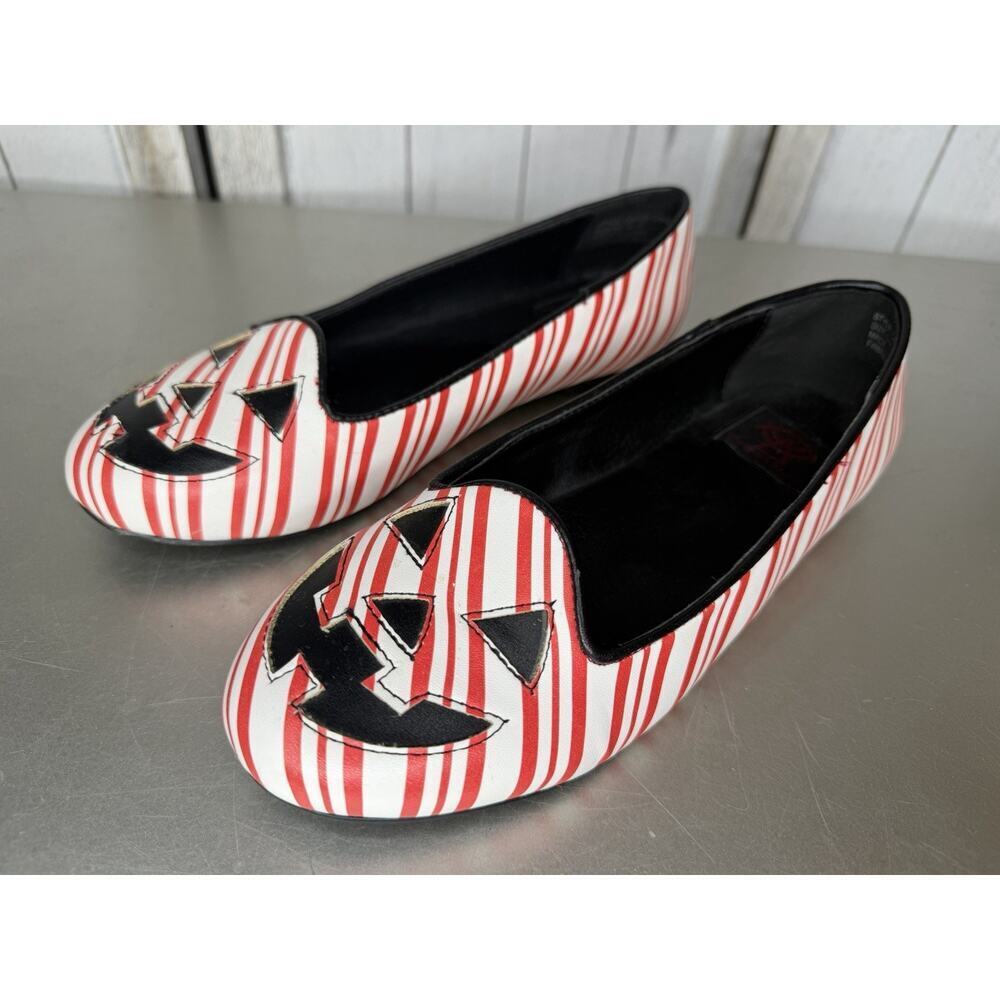 Strange Cvlt Peppermint Jack-o-Lantern Flats Red White Size 6 Halloween